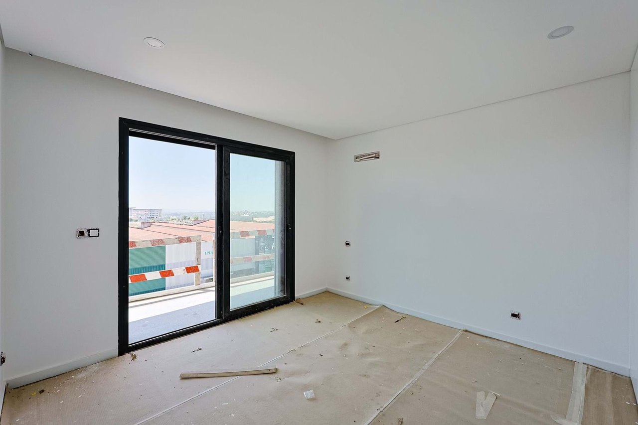 3-Bedroom Apartment in Torres Novas