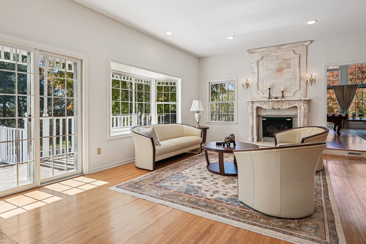 Hilltop Luxury with Endless Views