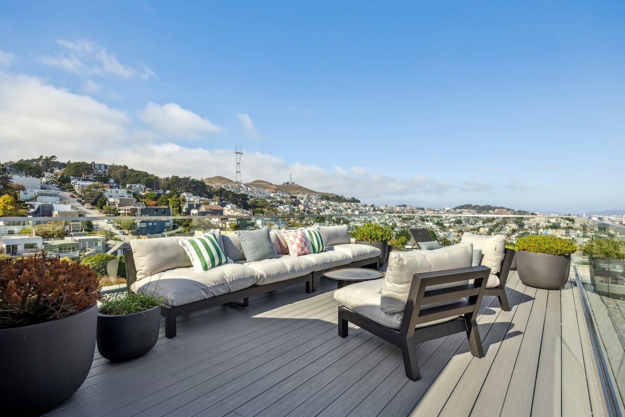 6 Trailside Homes for Hikers