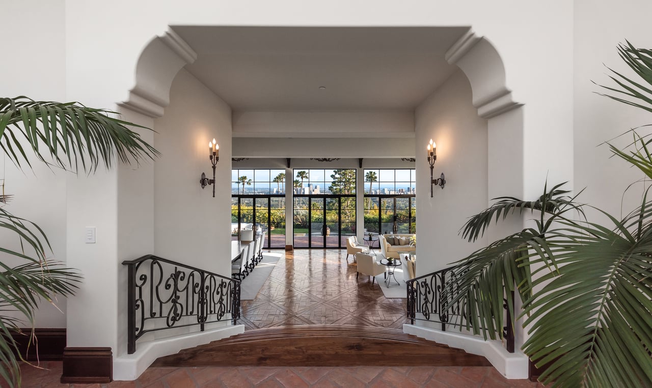 1310 Tower Grove & 9892 Beverly Grove, Beverly Hills