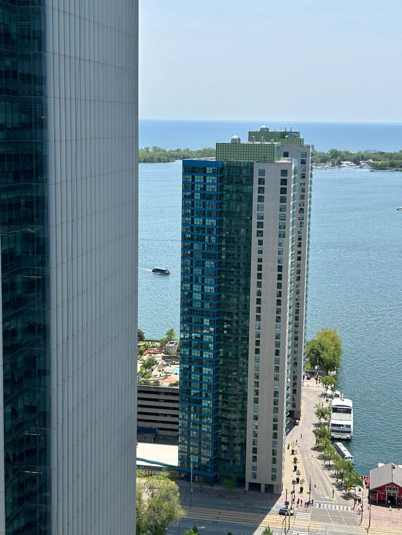 14 York Street Unit: 3602