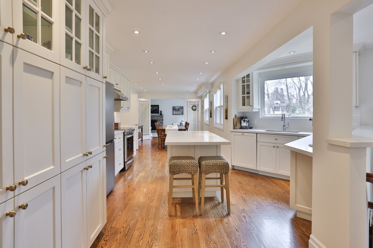 1268 Hillhurst Road, Oakville