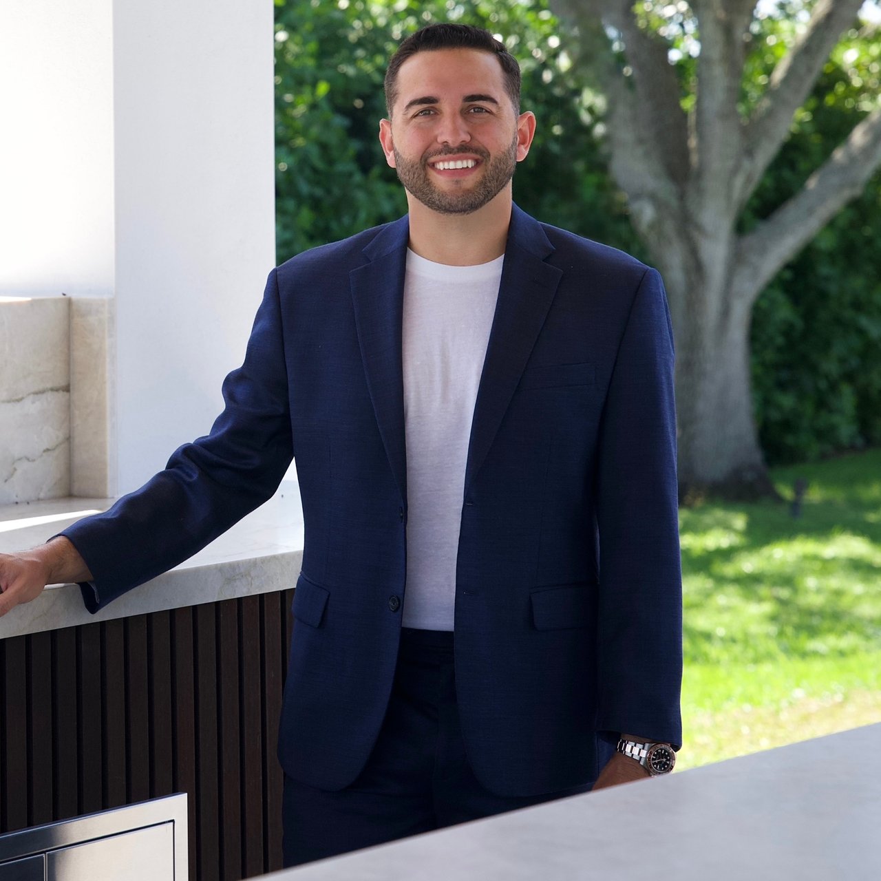 Alex Fernandez, FL Real Estate Agent Headshot