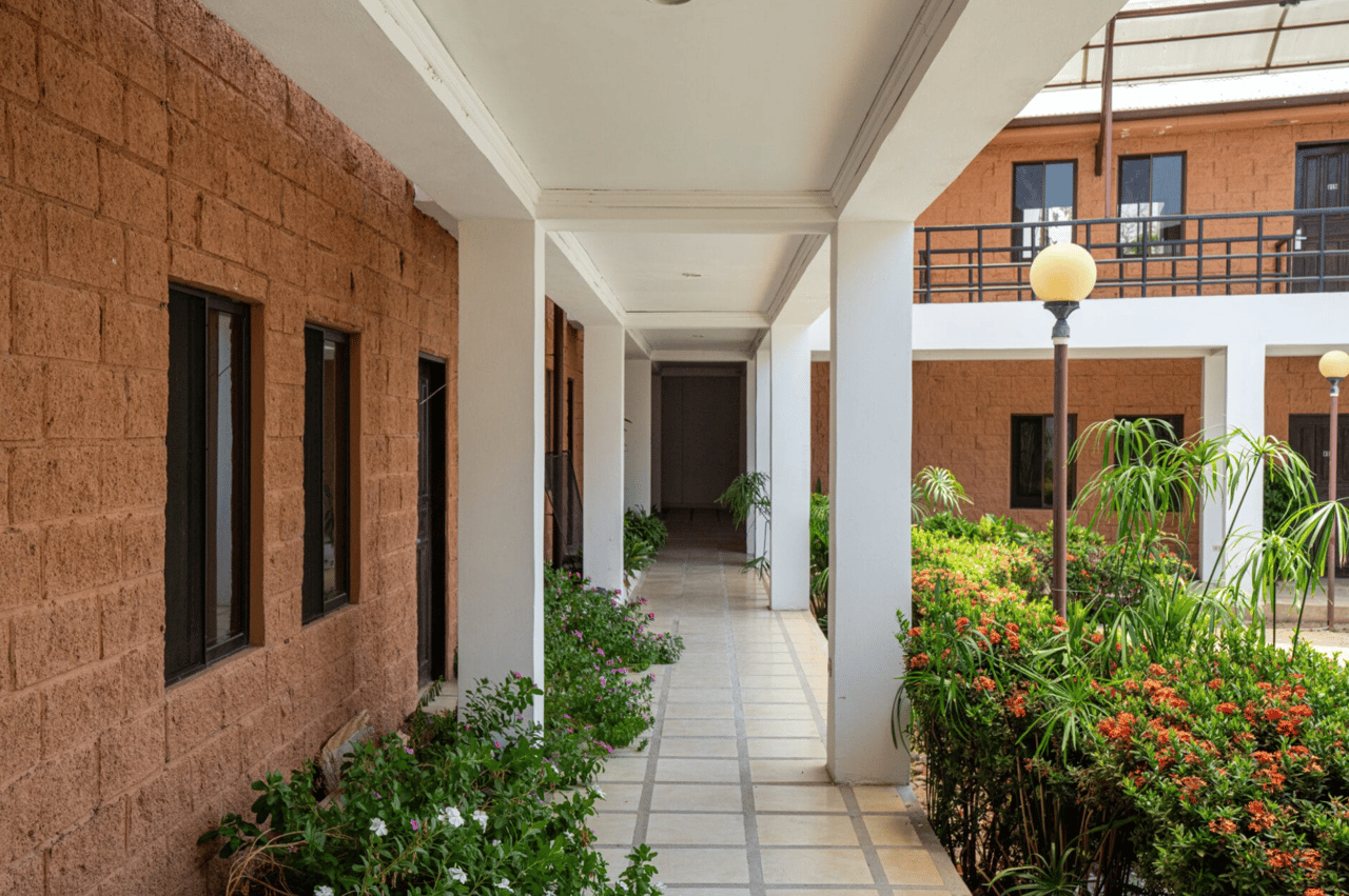 Airport Hotel Liberia - 32 Rooms - Dream Investment Opportunity