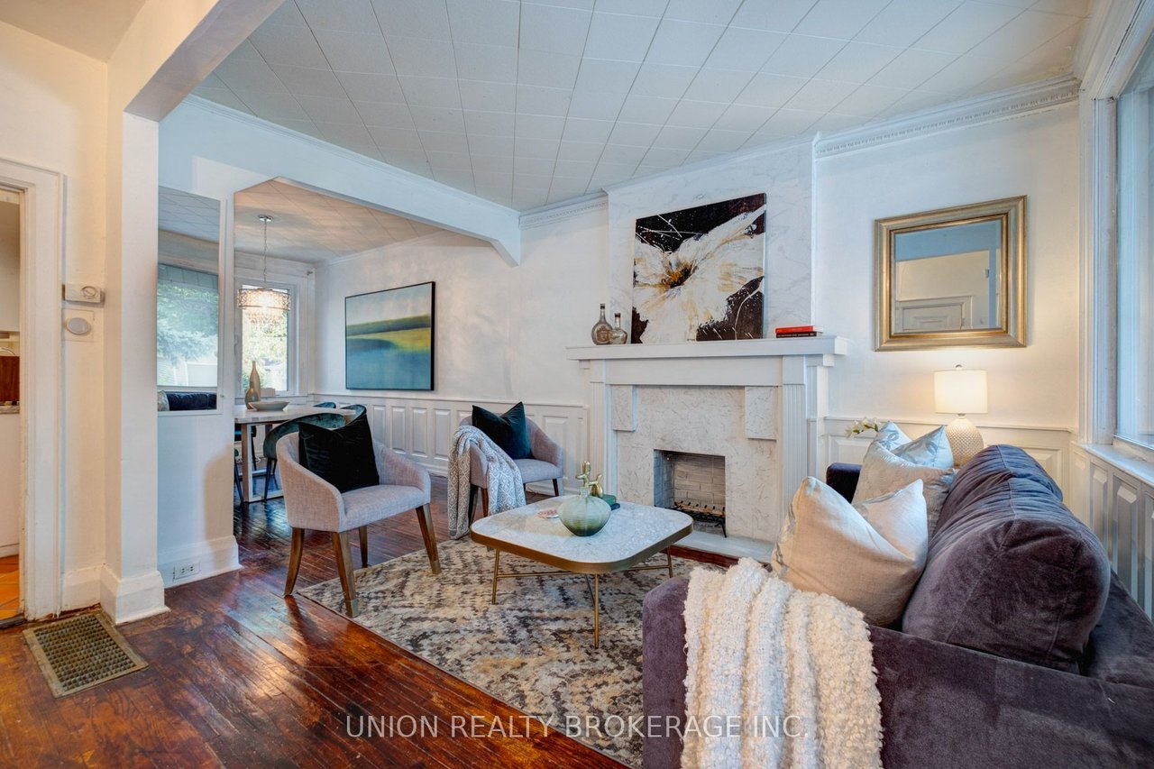 180 Wolfrey Ave