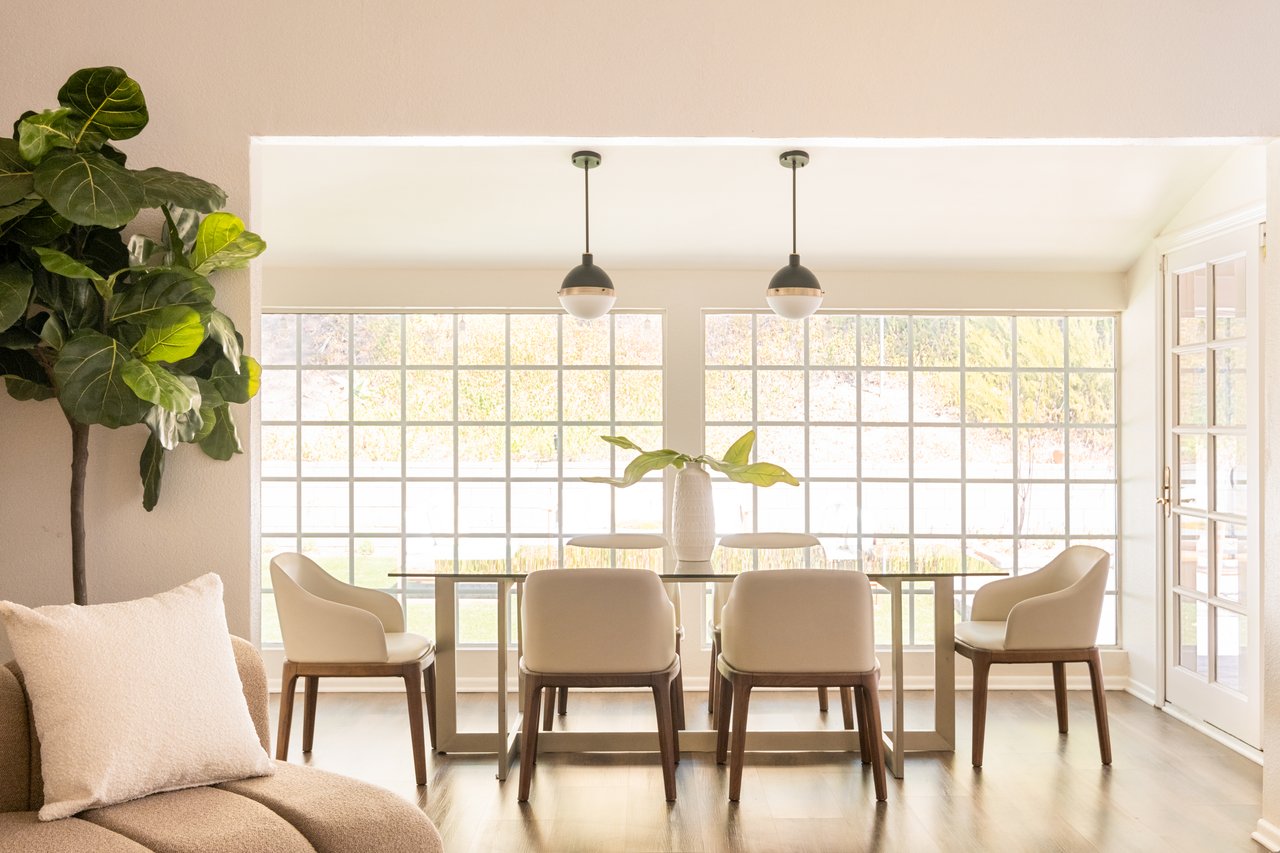 20607 Martha St, Woodland Hills