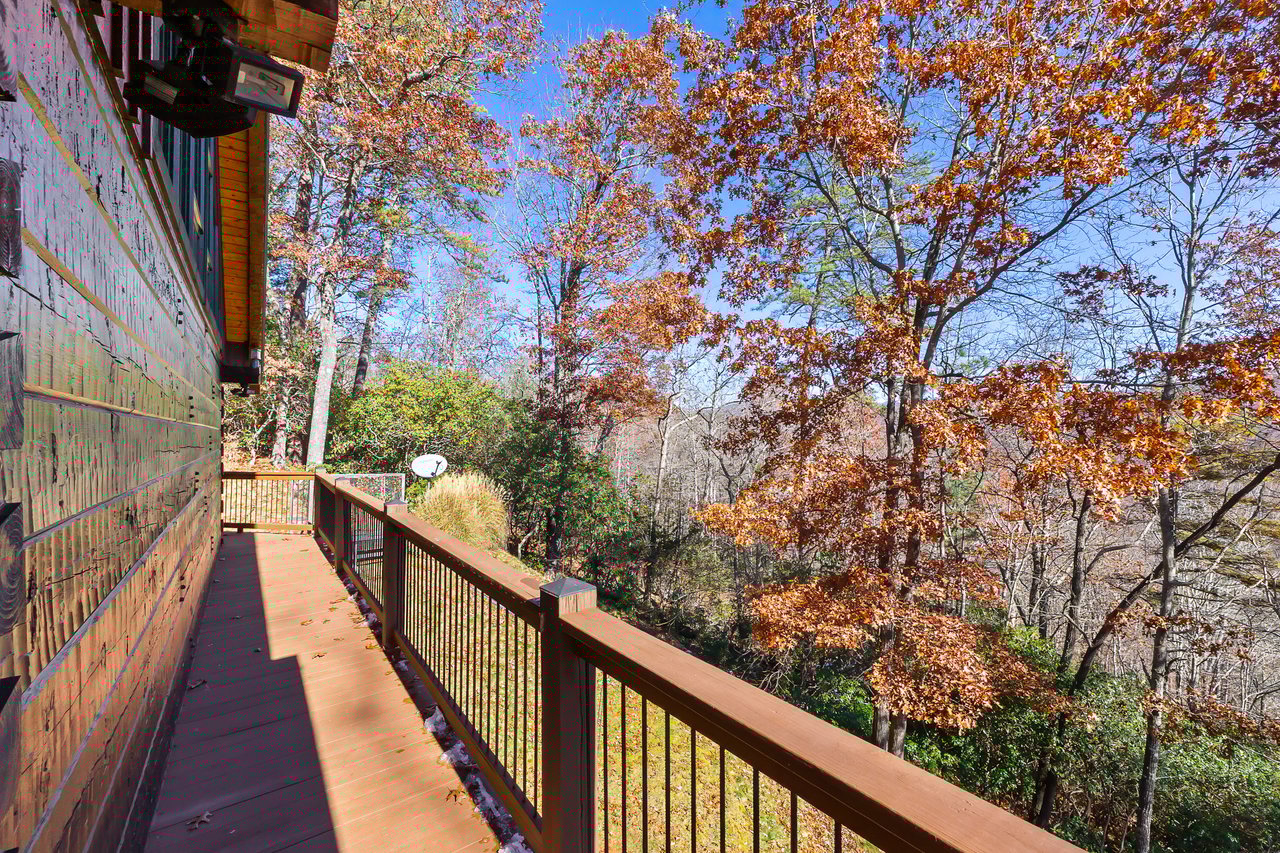 151 Diamond Falls Boulevard