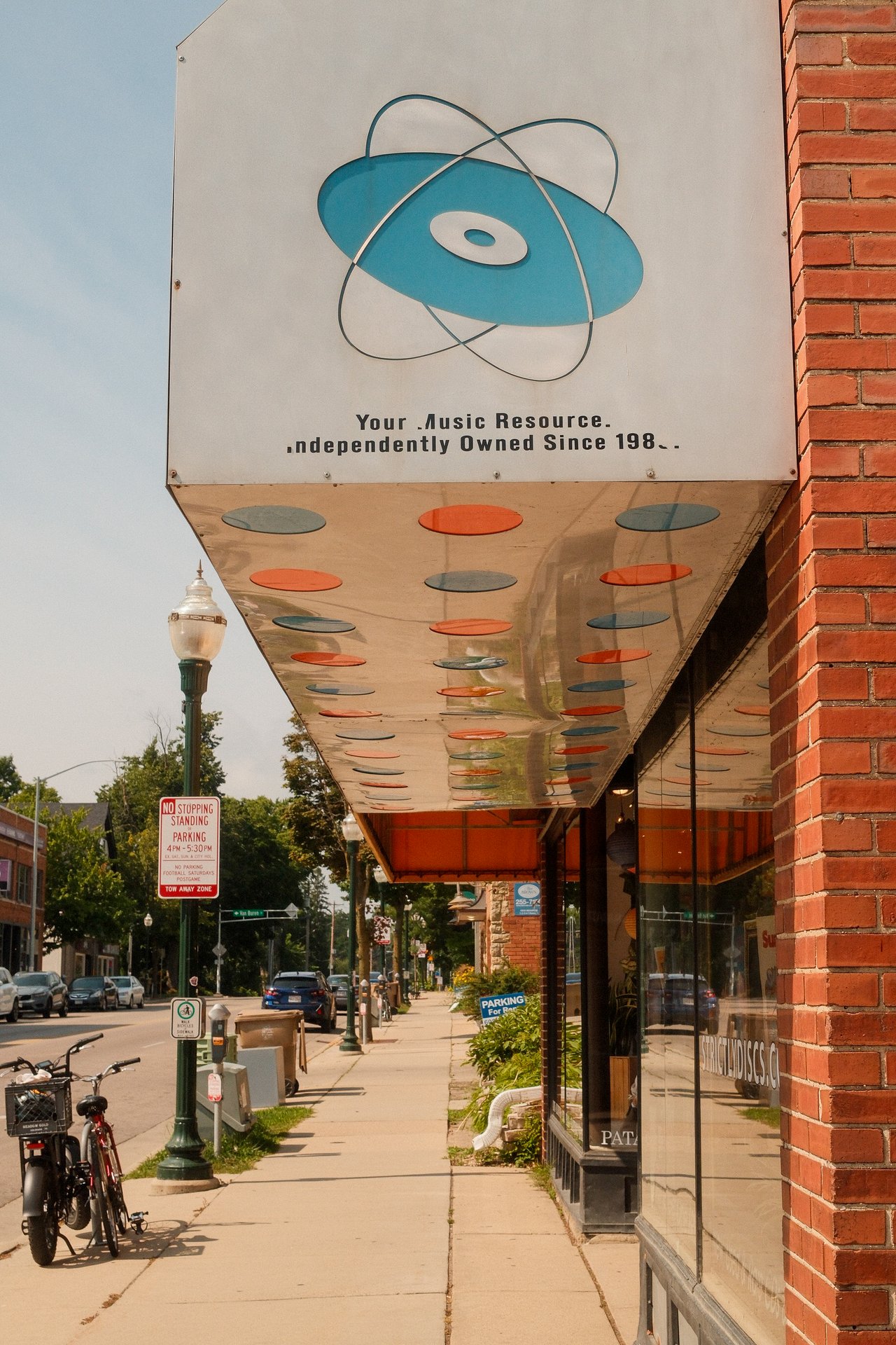 Strictly Discs on Monroe Street in Madison, Wisconsin