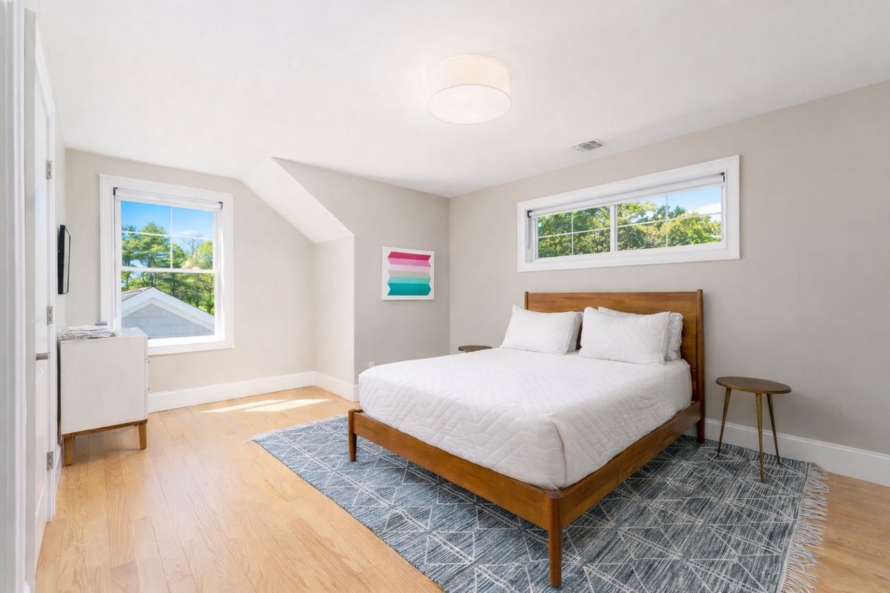 700 Gin Lane, Southold