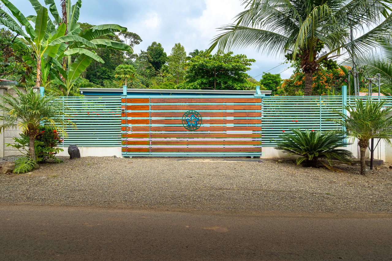 3 Bed Main Home with Two Rental Villas, Walk to Beach in Uvita! Fantastic Location!