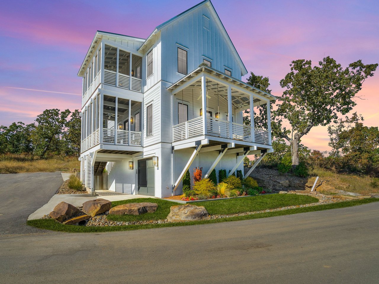 Wyatt Poindexter | Oklahoma Luxury Realtor Showcasing the Most Beautiful Luxury Homes Ever Built in Oklahoma - Wyatt Poindexter - The Agency 