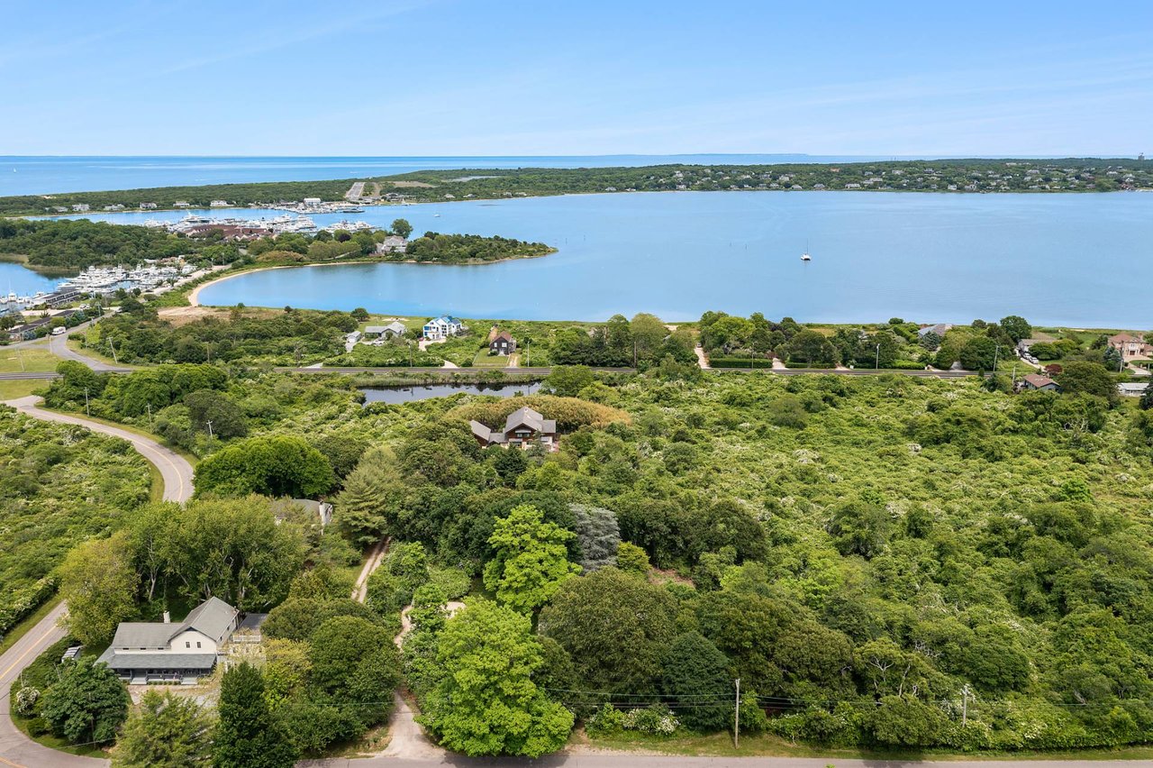 73 N Greenwich Street, Montauk