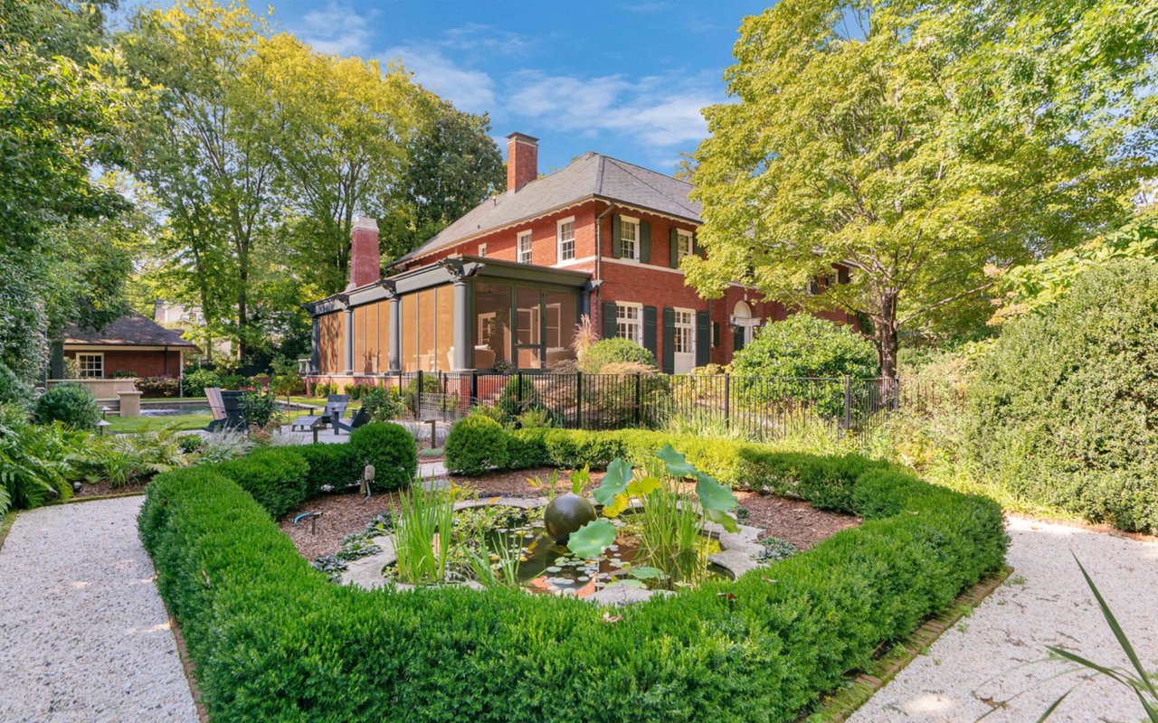Dickens Mitchener Home of the Month – 1508 Dilworth Road