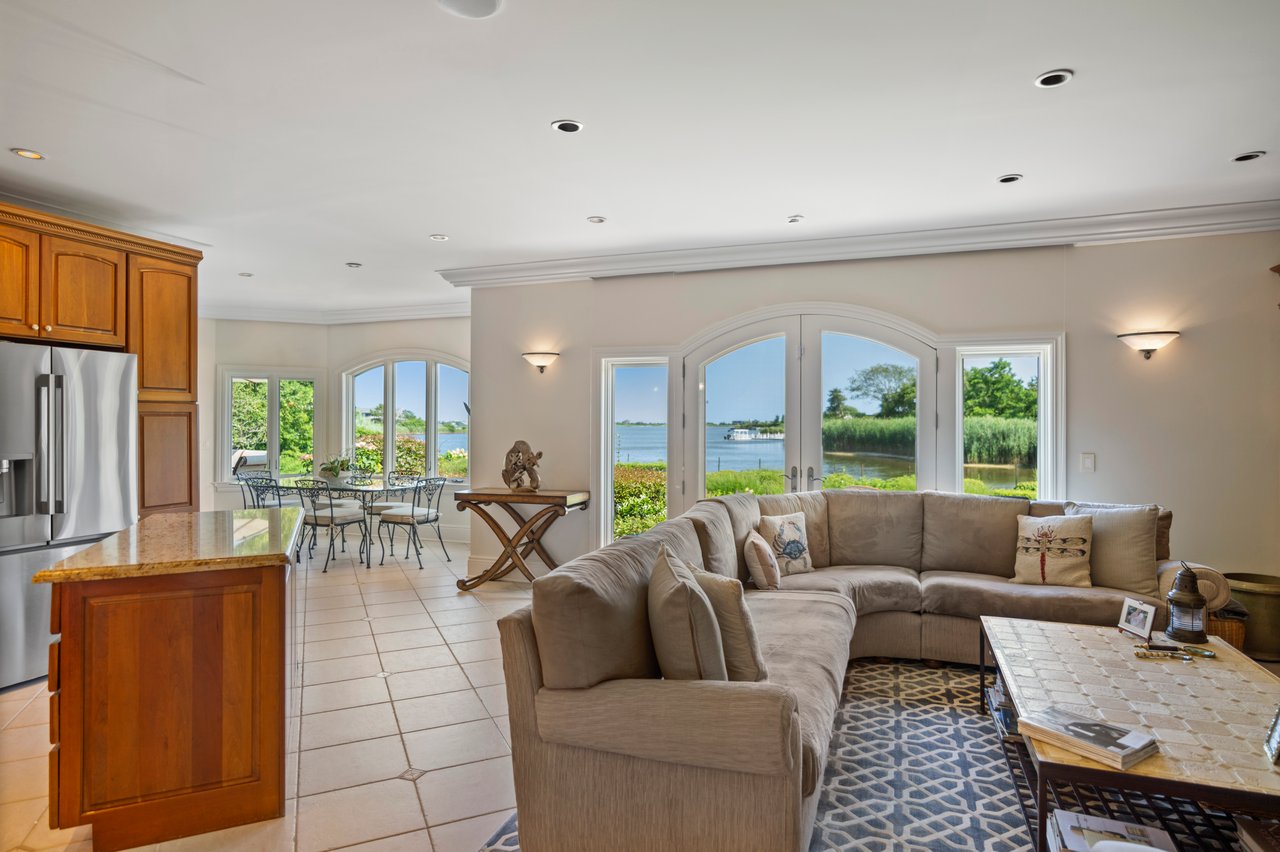 Ondine: An Extraordinary Mecox Bay Waterfront Estate