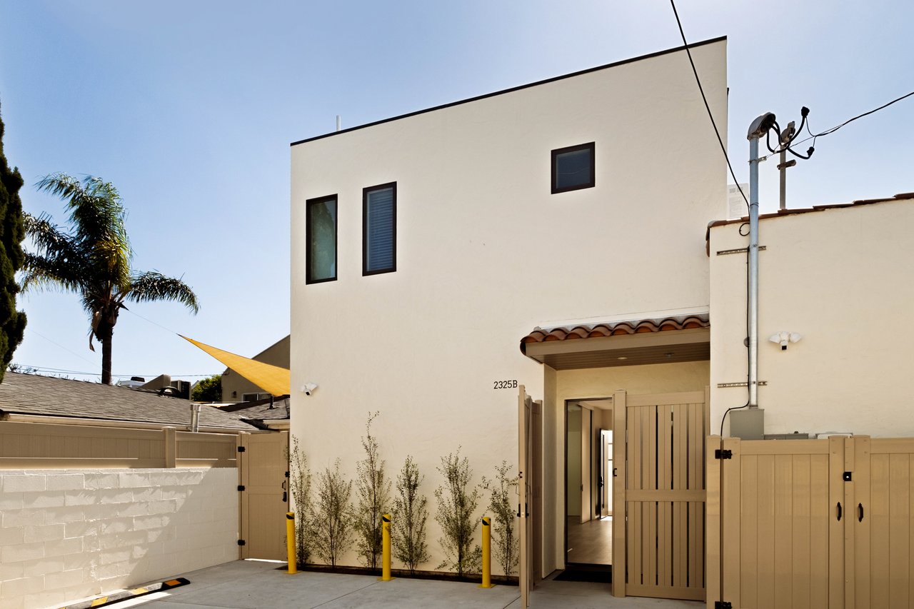 2325 27th St #B, Sunset Park