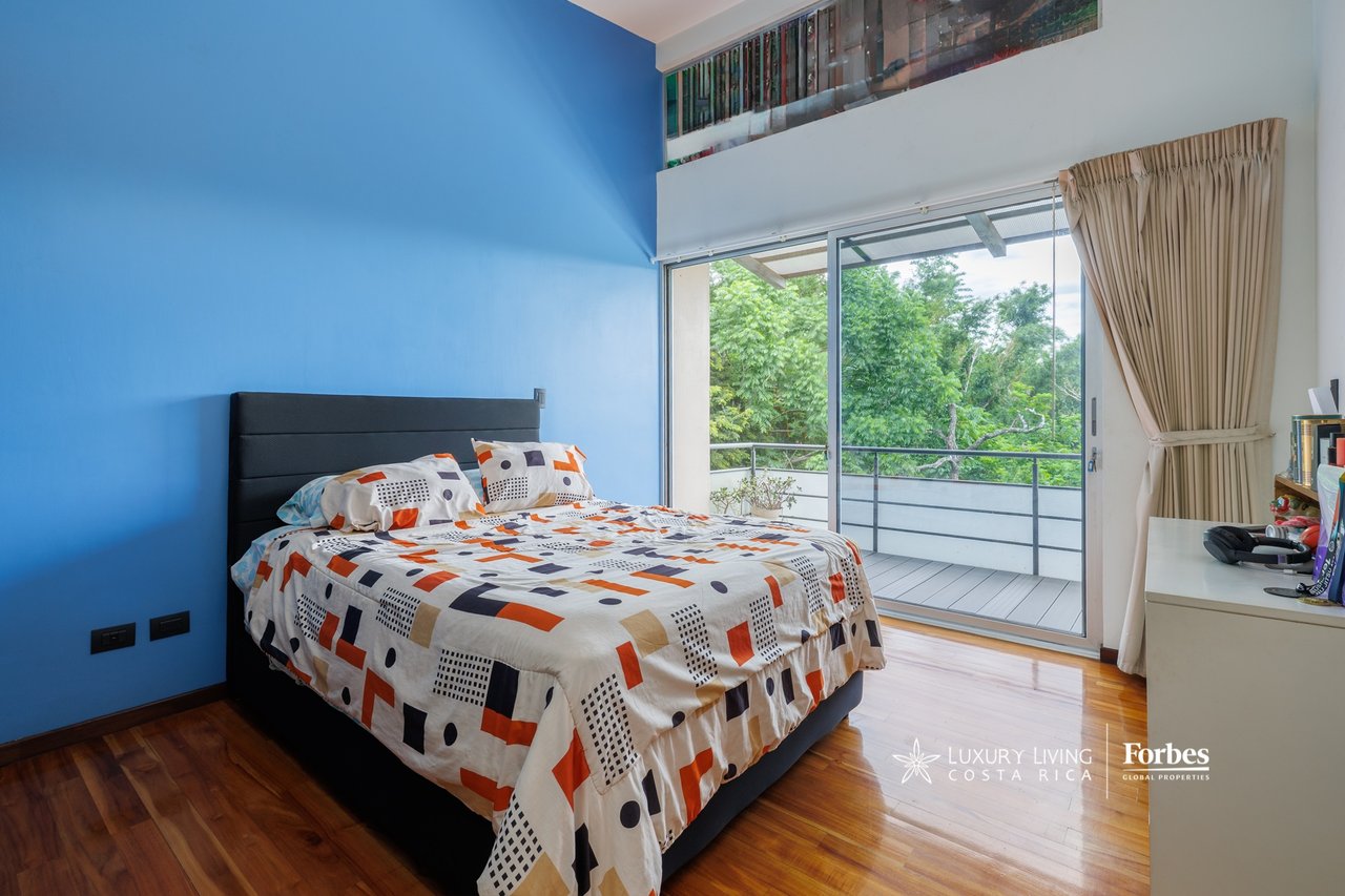 21441 - Luxury Three-Story Home Surrounded by Forest in Santa Ana