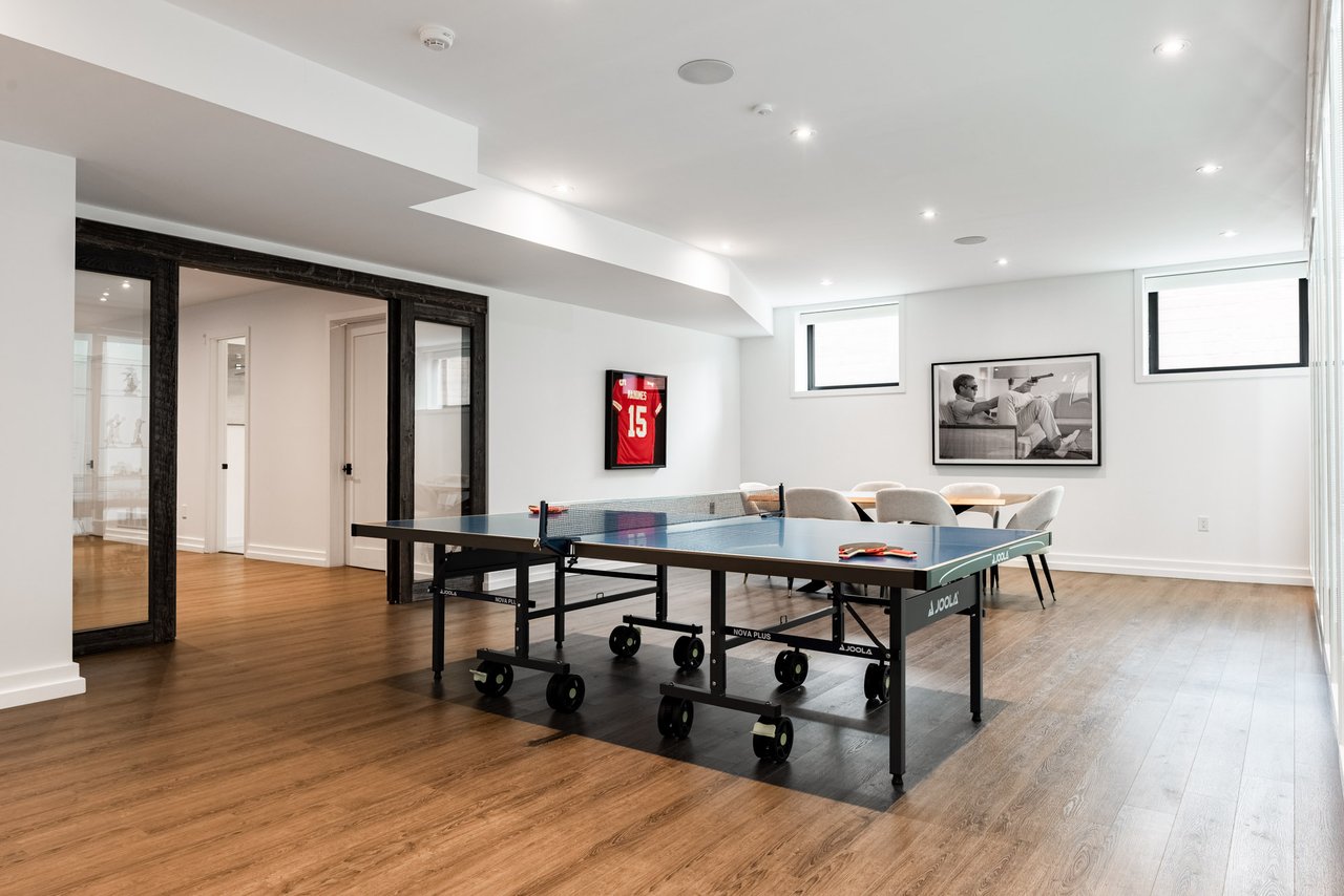 Modern & Contemporary Masterpiece