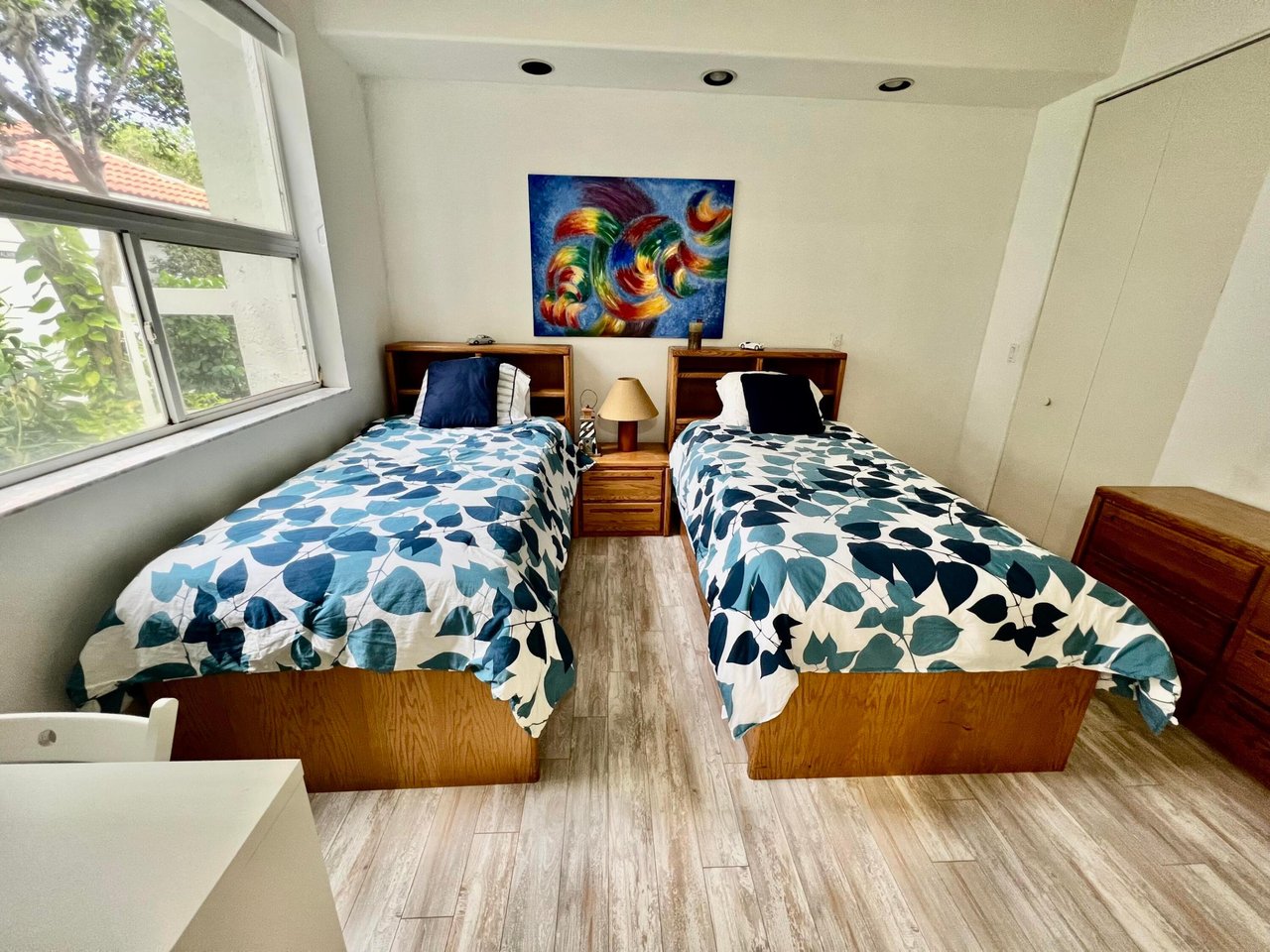 2431 NW 59th St 404