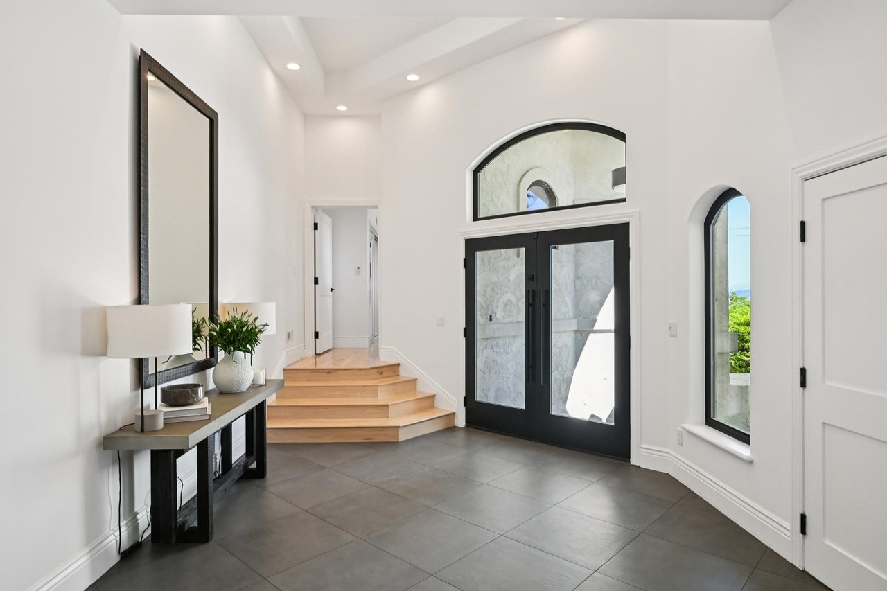7 Sea View Avenue