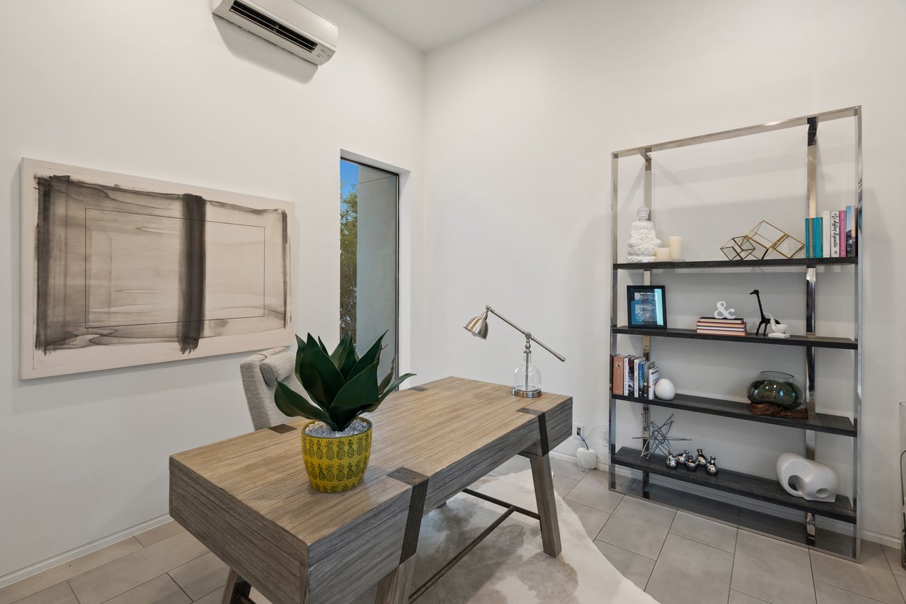 Modern Masterpiece in West Lake Hills