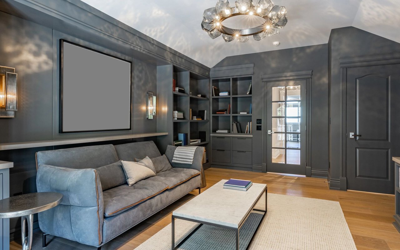 Why the Growing Number of Homes for Sale Is Good for Your Move Up