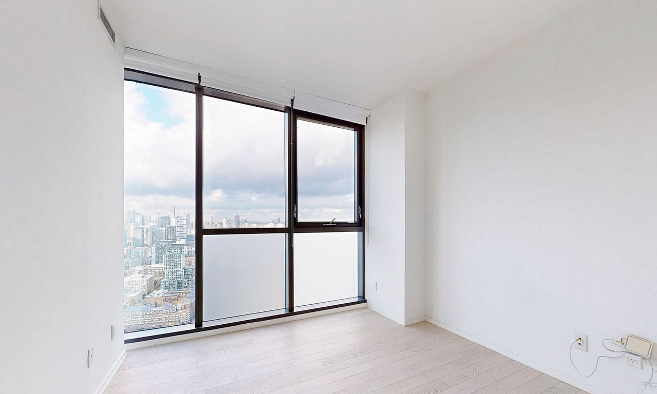 16 Bonnycastle Street Unit: 4202 