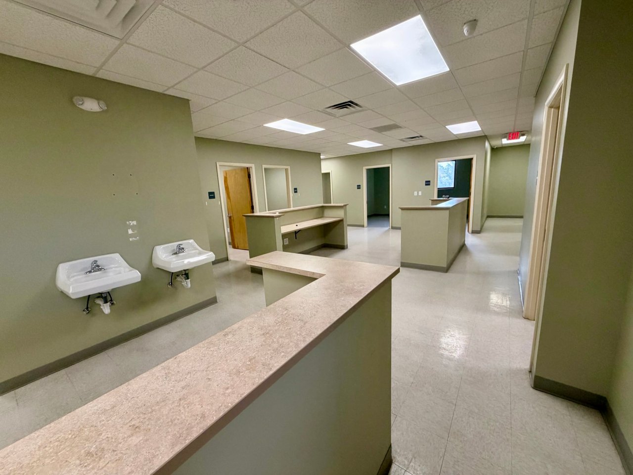 514 Mary Esther Cut Off NW