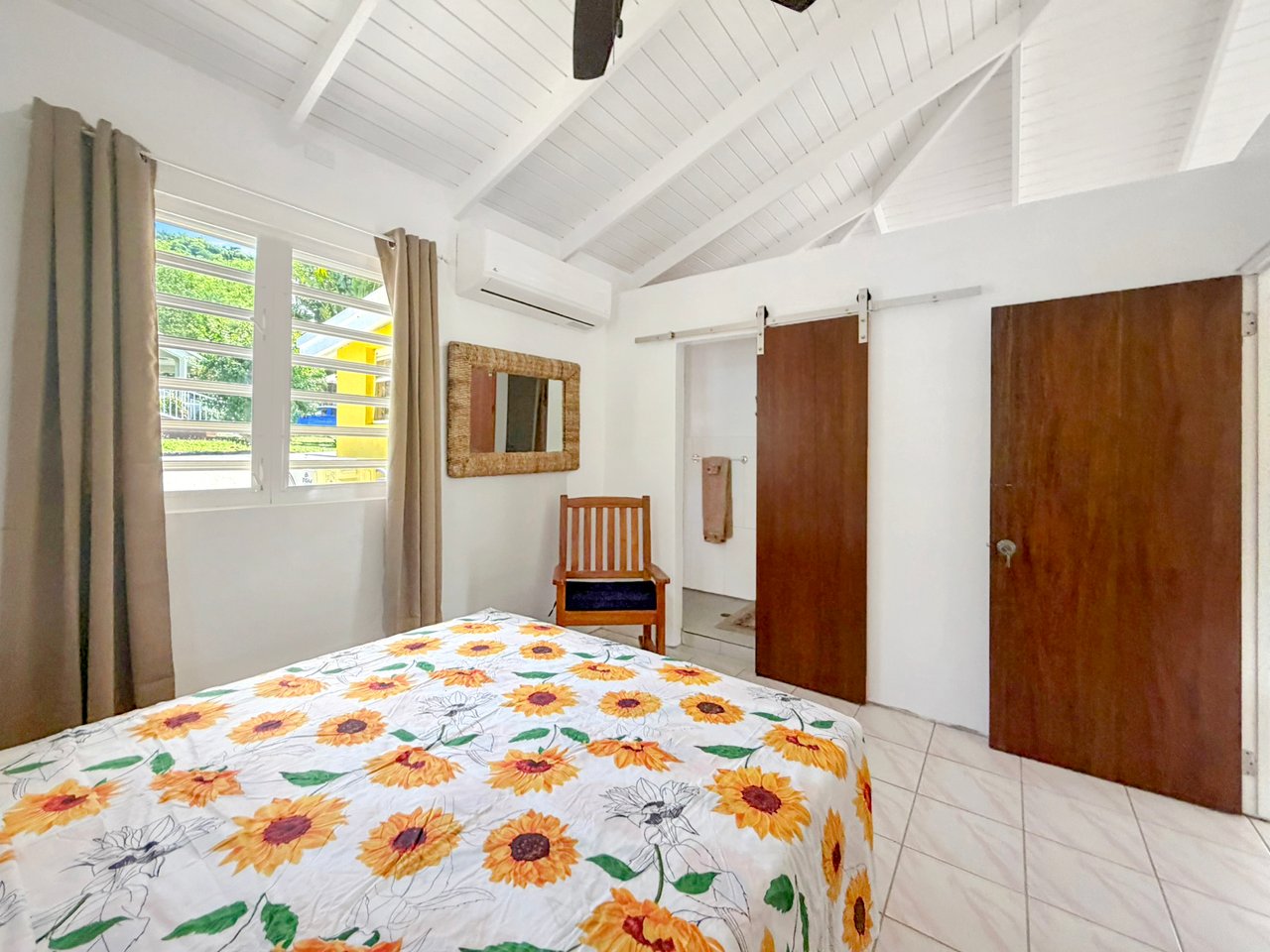 1153 Josiah's Bay 1 Bedroom Home 