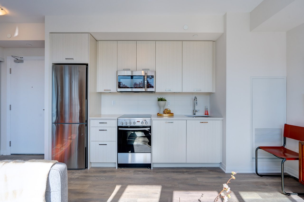 2301 Danforth Ave, #607