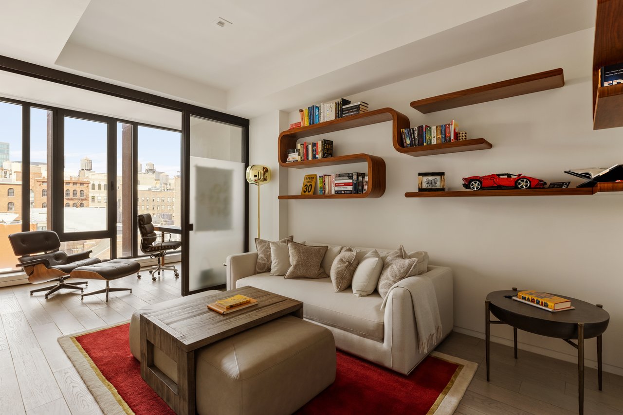 Private NoHo Residence 