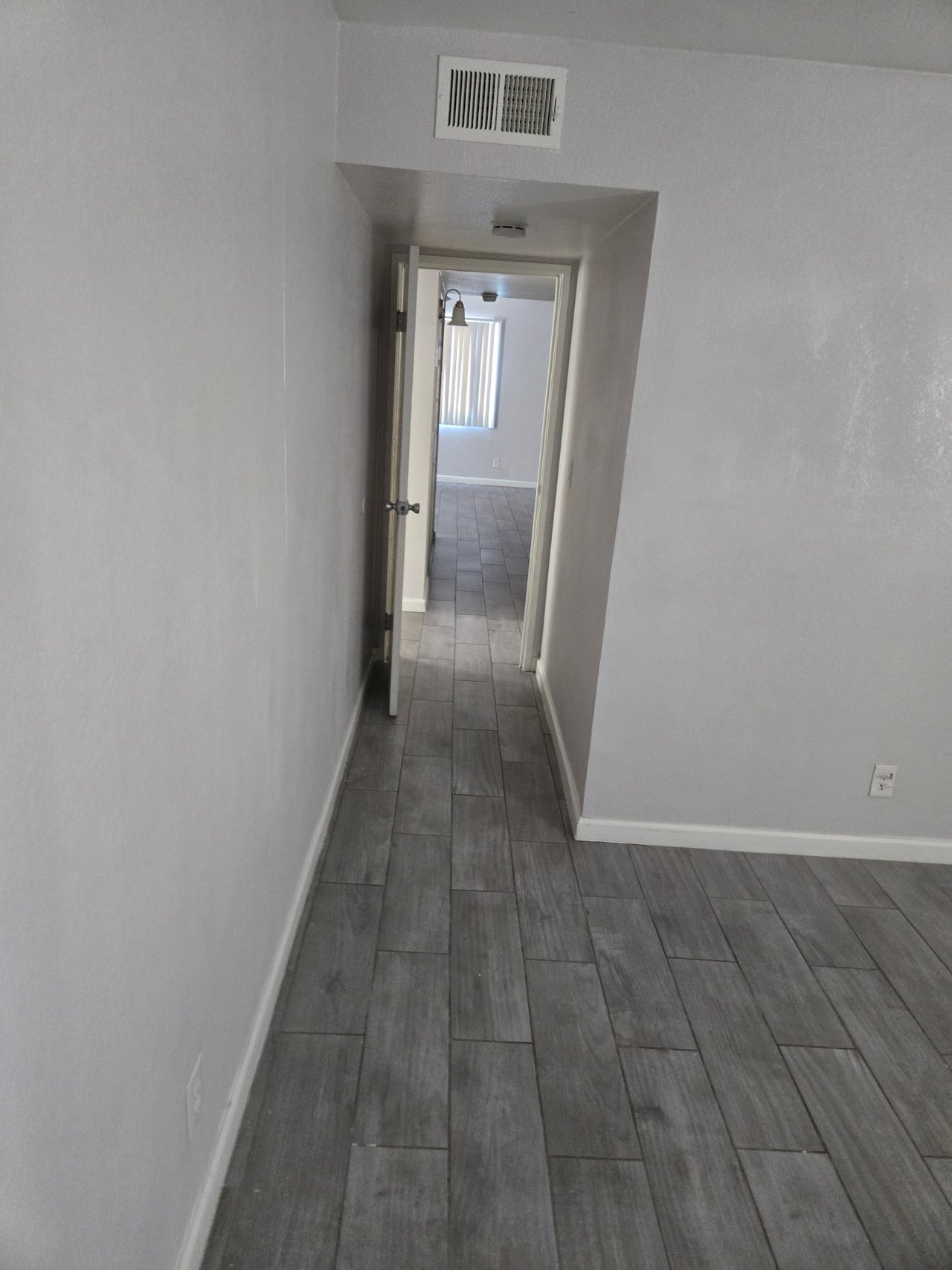 33 Gold Bar Court #B