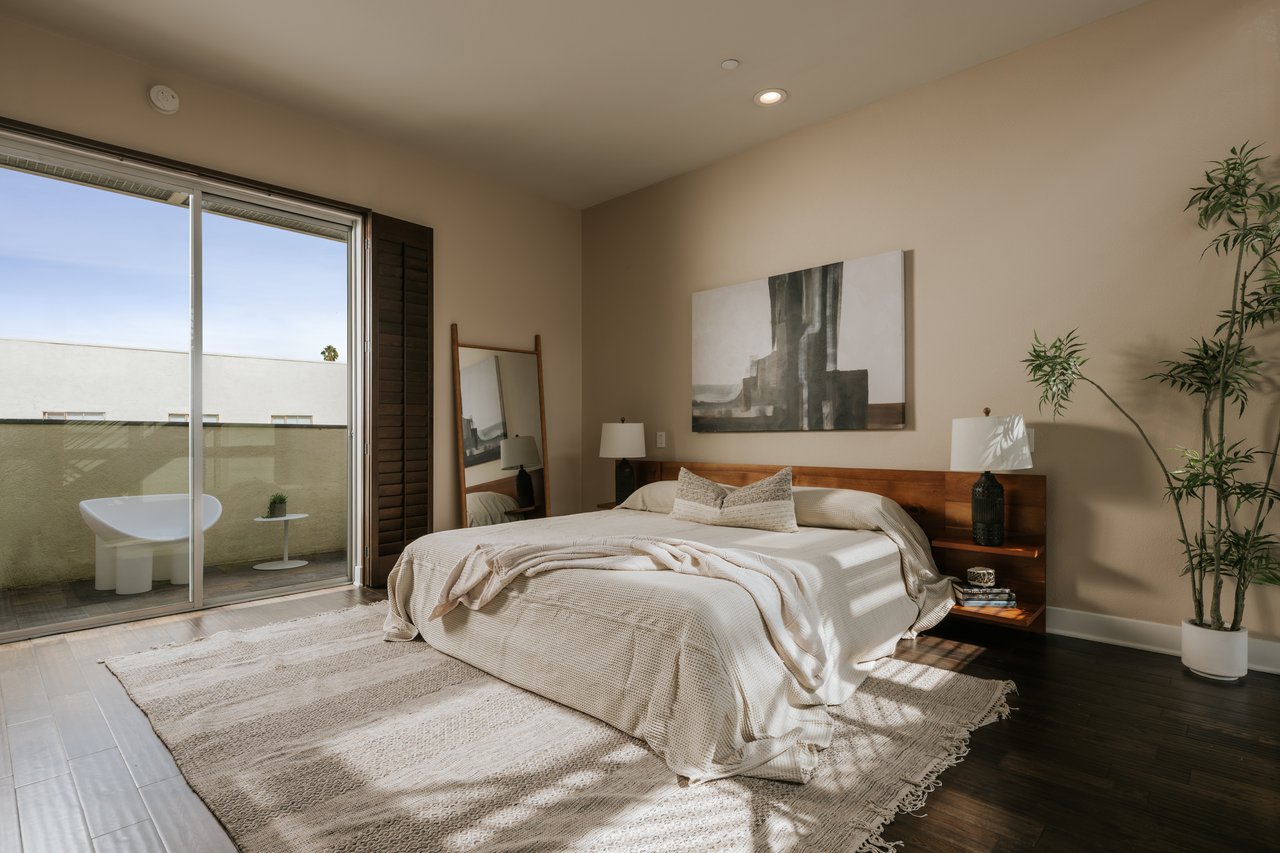 1524 11th St Unit: E