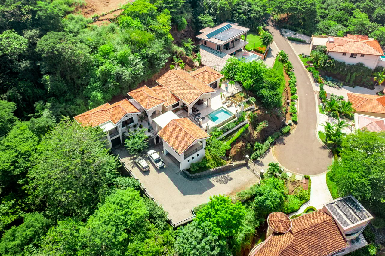 Villa Valhalla | Prime Ocean-View Property in One of Guanacaste’s Most Desirable Beach Towns