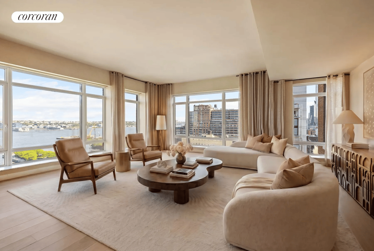 555 West 22nd Street, 20A