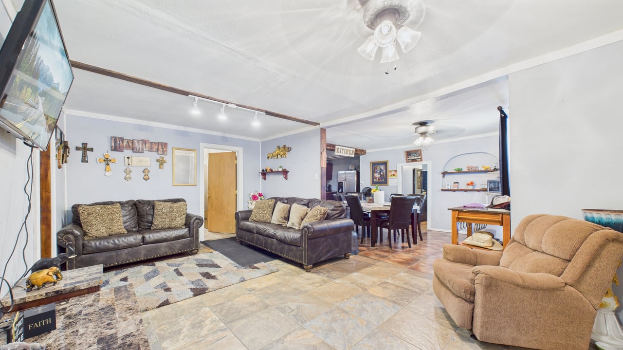 423 N Cedar