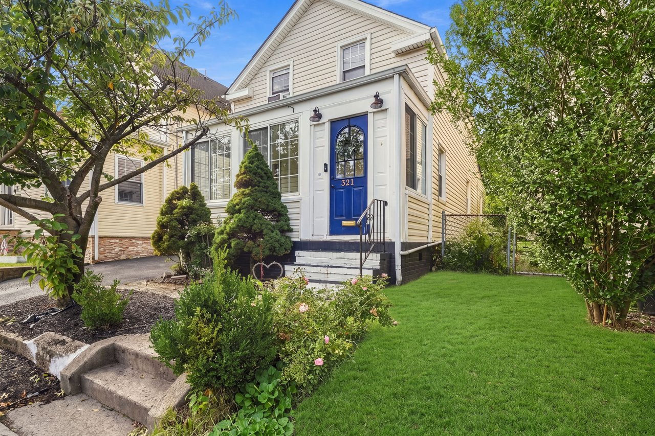 321 Boyden Avenue
