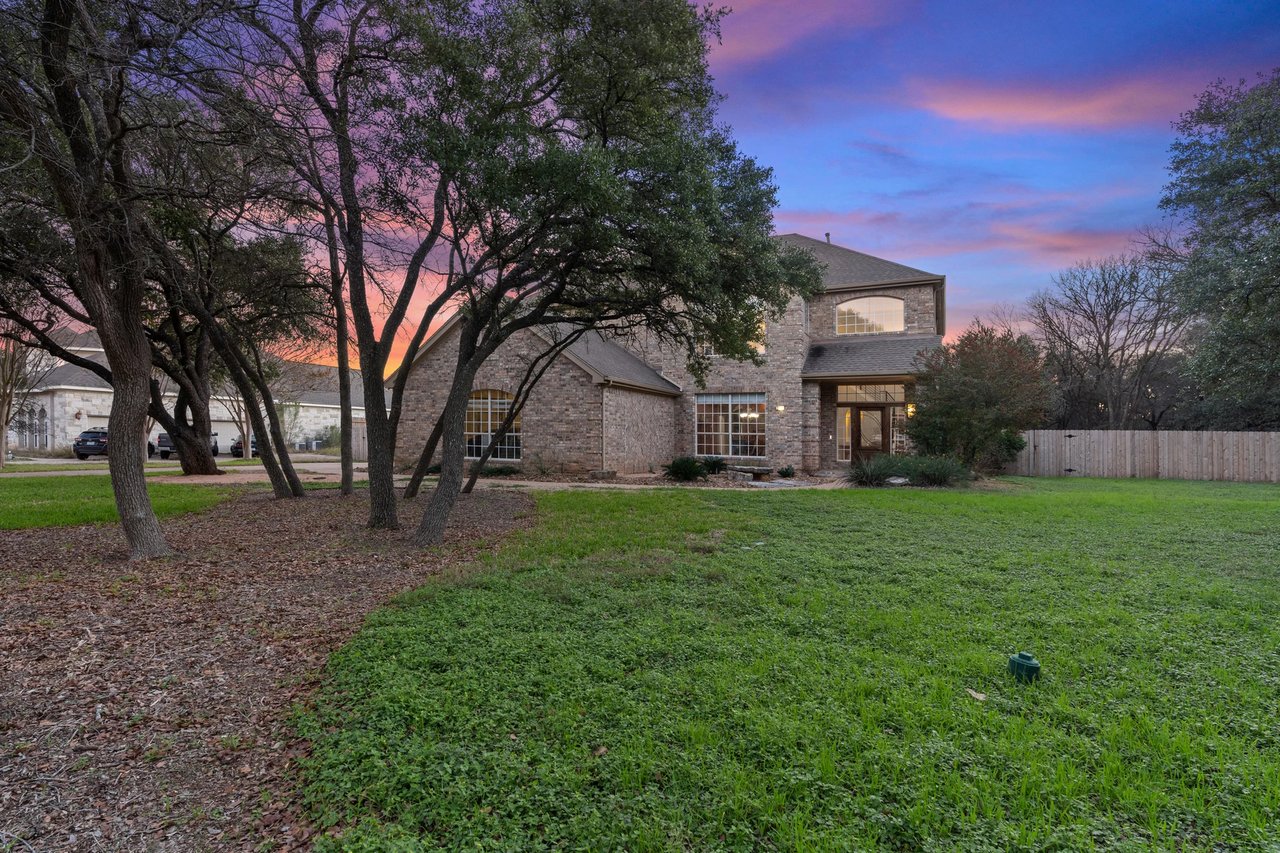 3813 McNeil Dr
