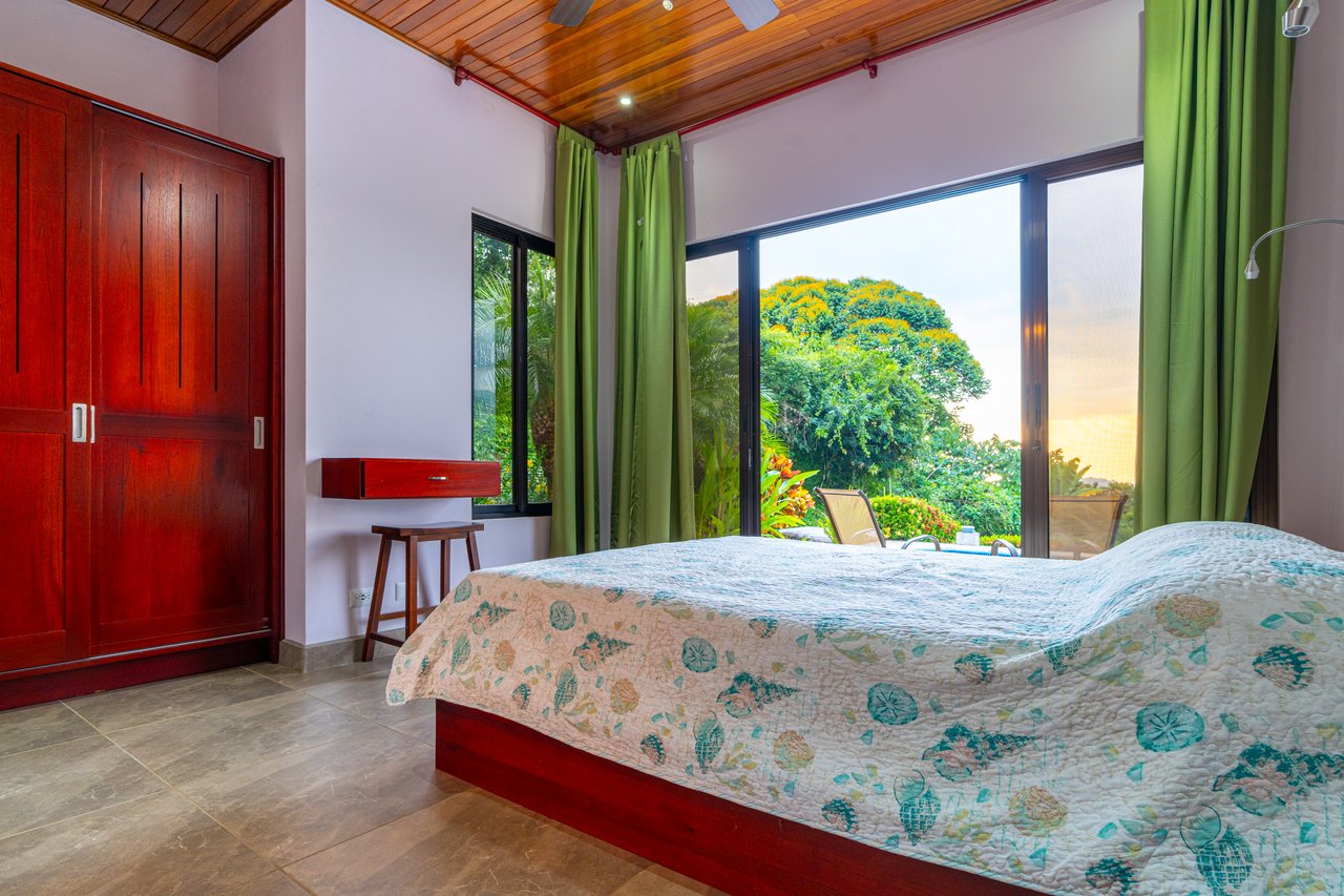 Ocean View Home in Phase 11, Ojochal.  Privacy Galore!