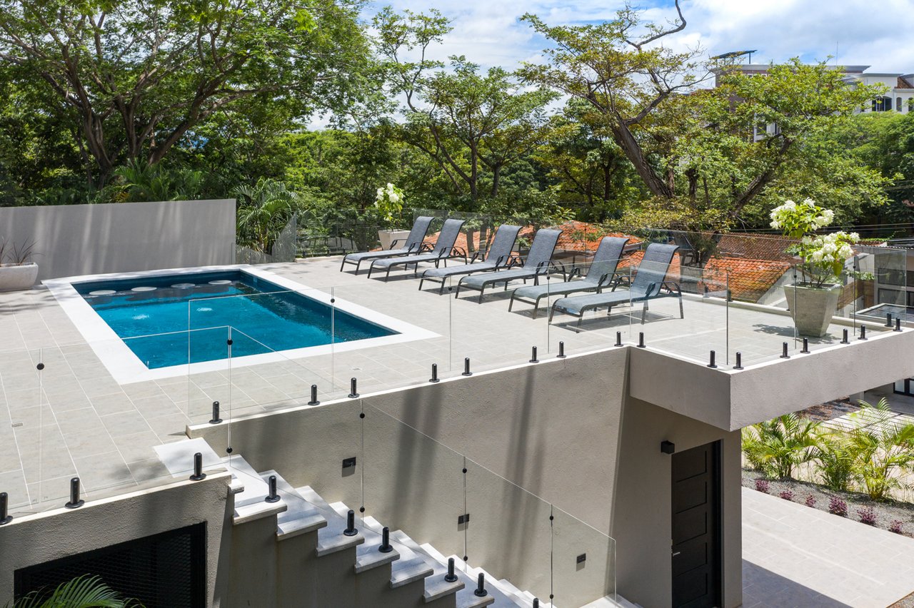 Casa Giving Tree | Modern 5-Bed Luxury Home with Beach Access in Tamarindo, Costa Rica