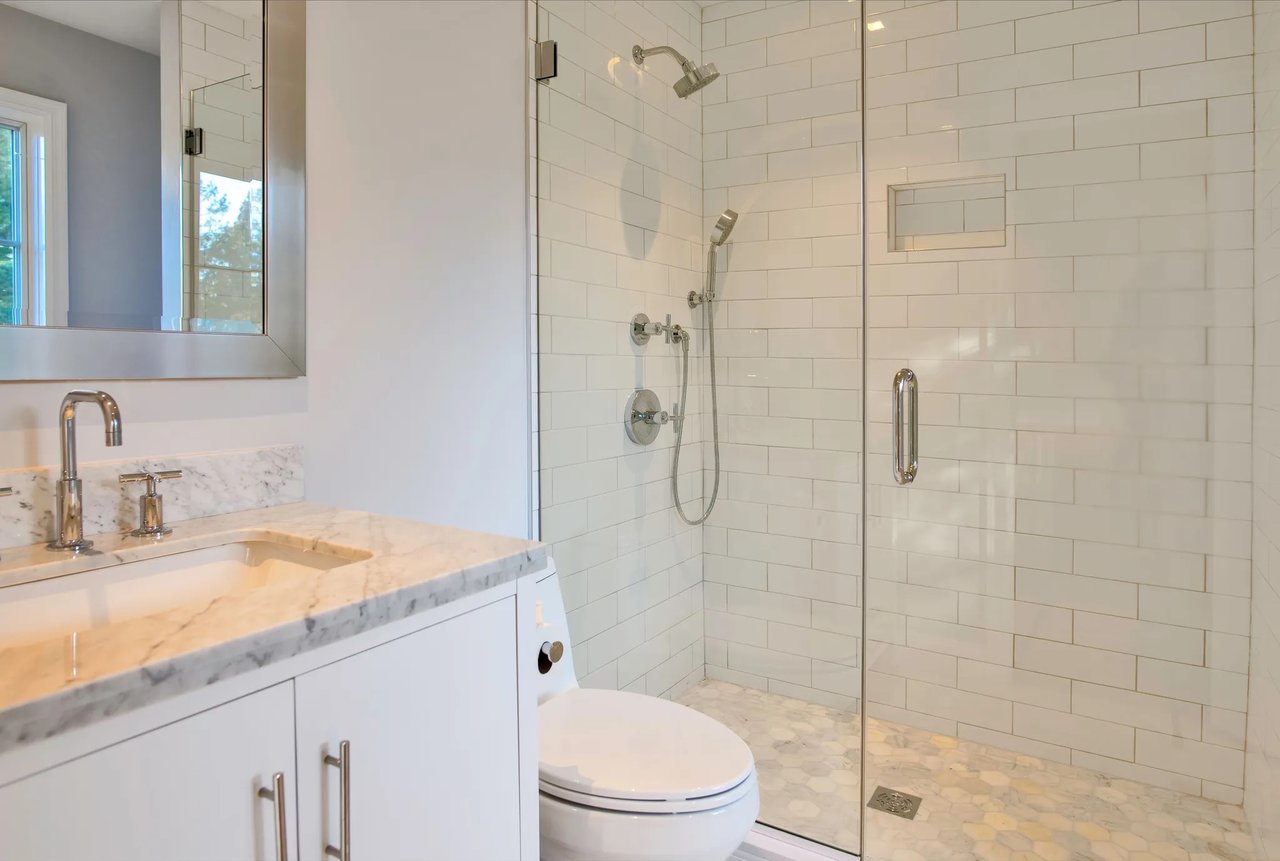 Southampton Village Summer Rental with Tennis / Pool
