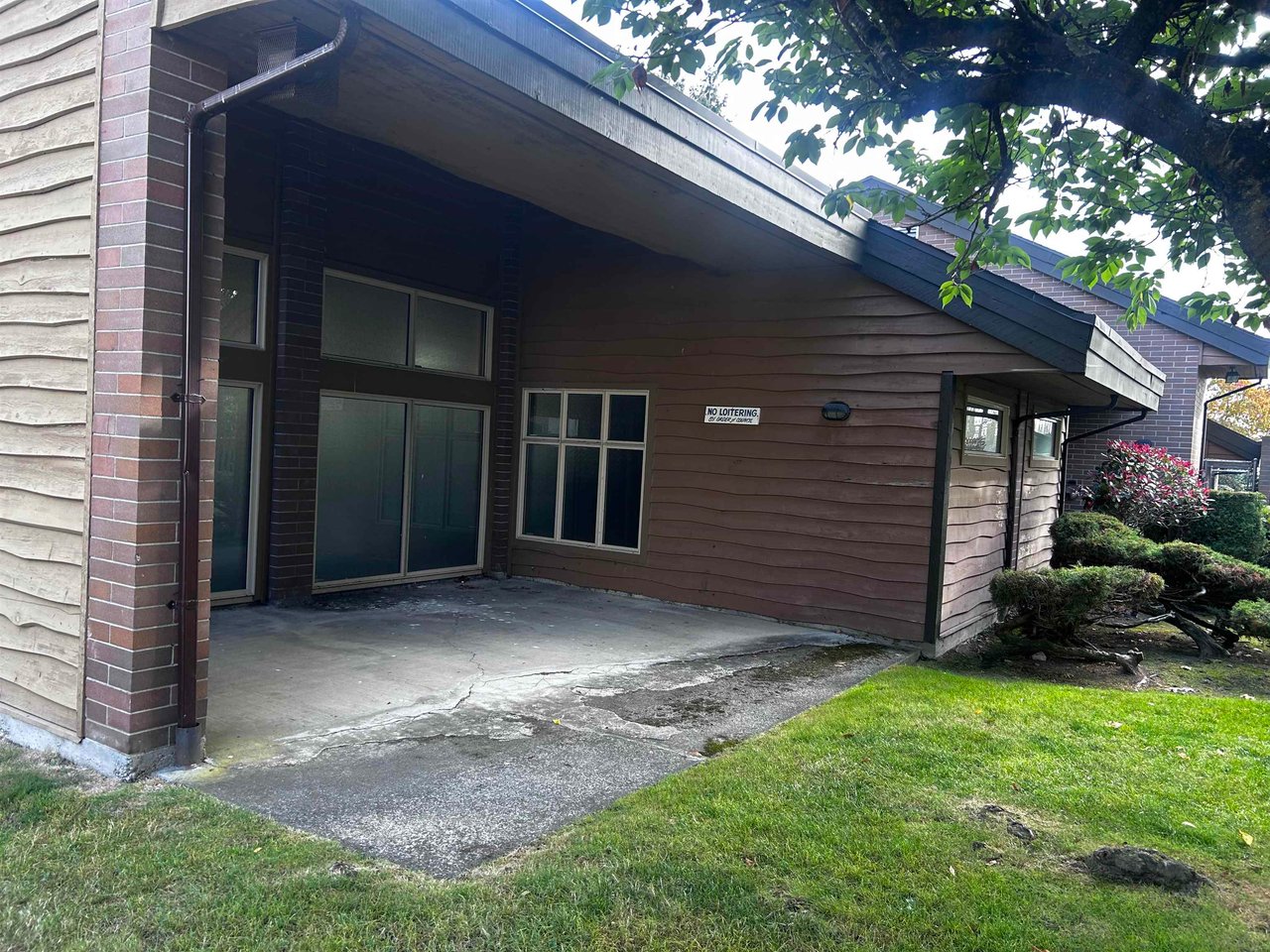 212-9151 No. 5 Rd