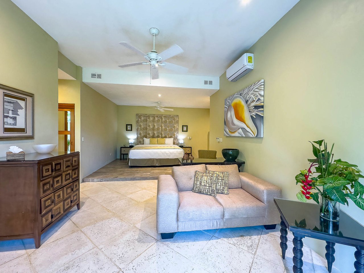 Casa Fantastica Luxury Mountain and Ocean View Villa