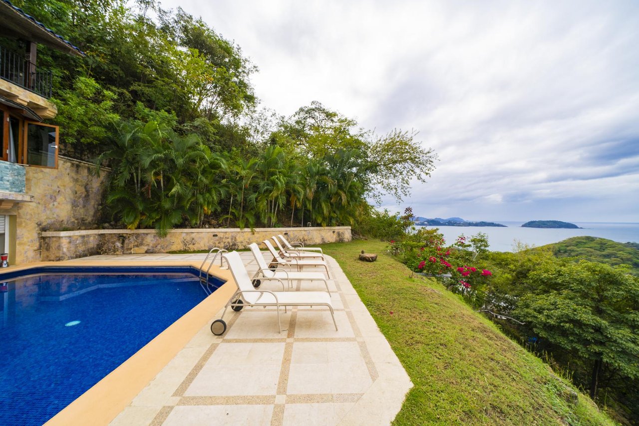 Casa Nikita | 4-Bedroom Ocean View Villa with Pool Near Potrero Beach