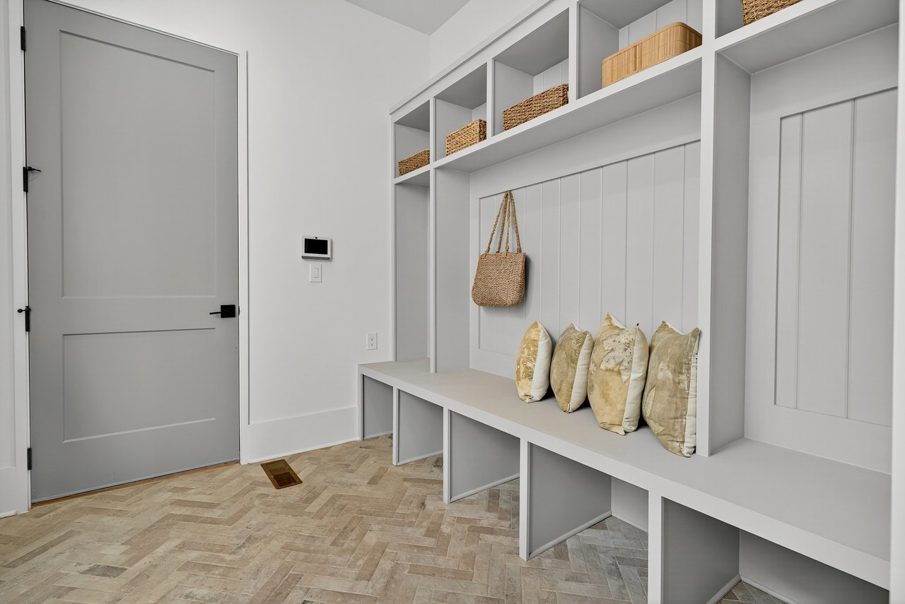 2237 BETHANY BEND MILTON, GA