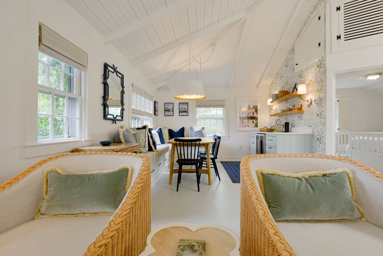 18 West Sankaty Road