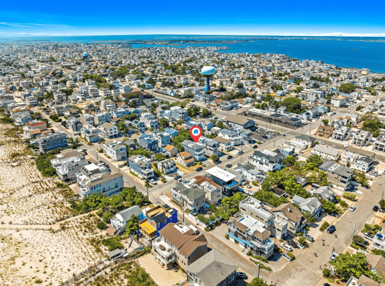 28 16th Street, Surf City