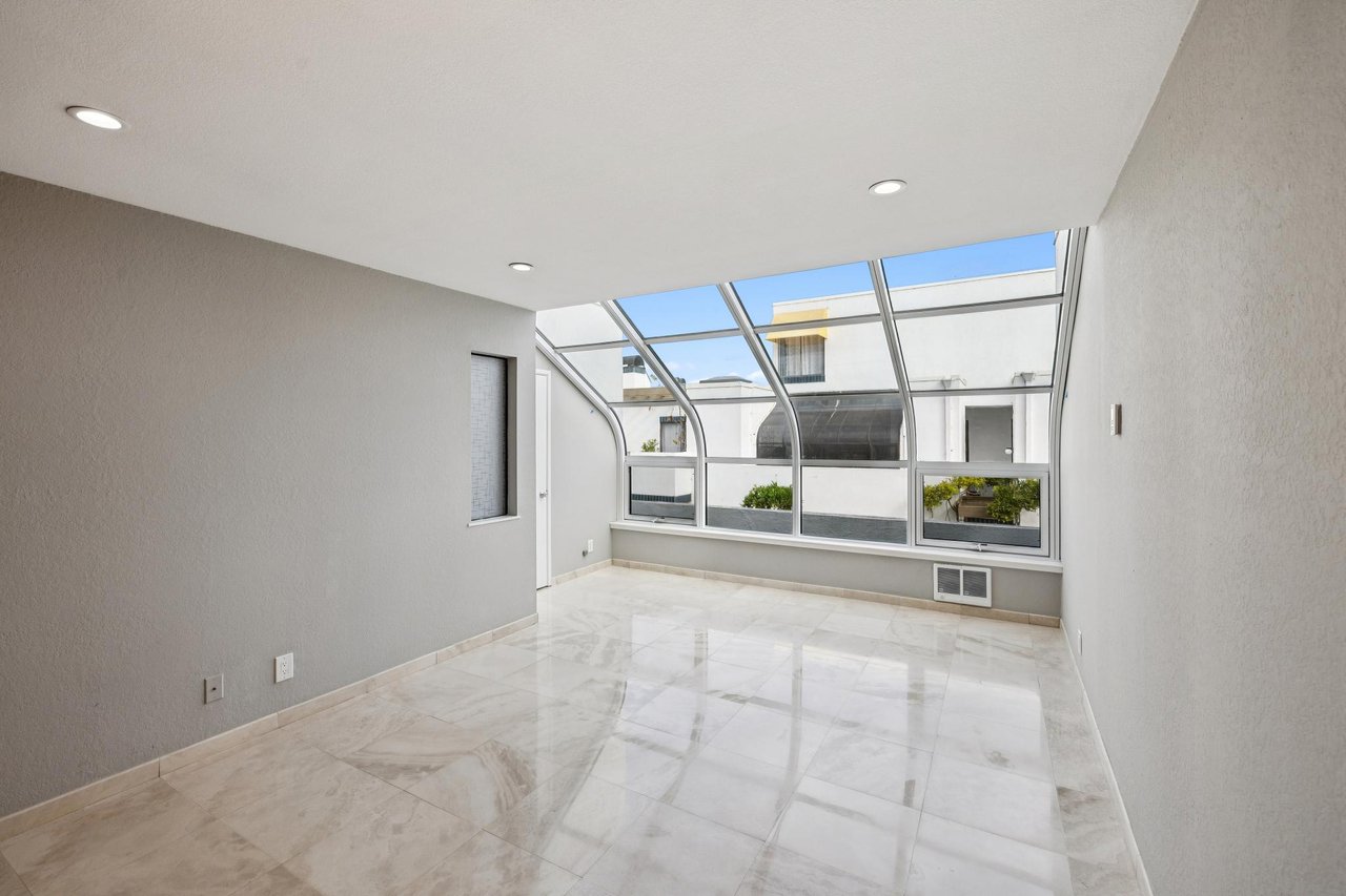 1018 Lido Lane