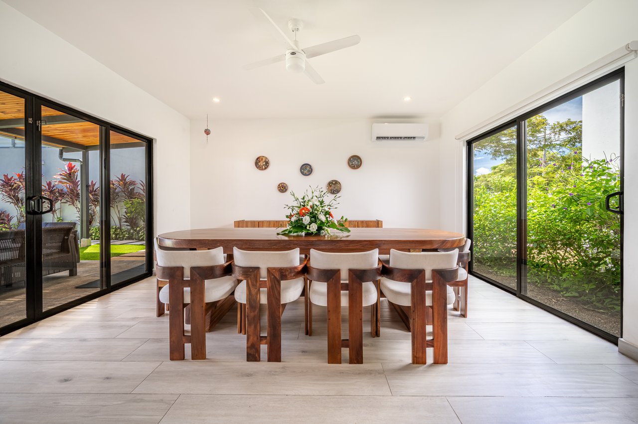 Casa Off shore | Spacious 6BR Home Steps from Tamarindo Beach & Town