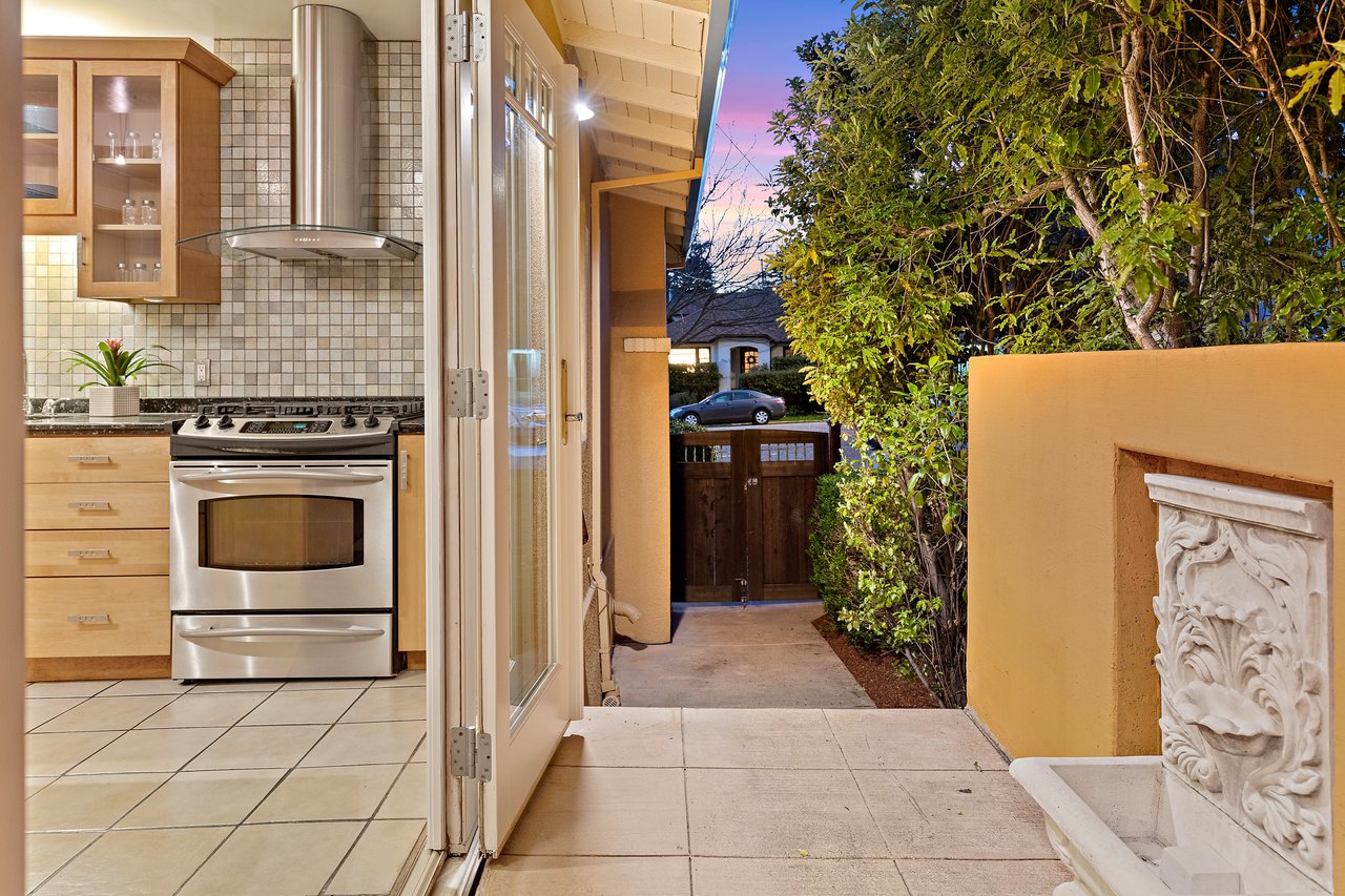 1950 Hopkins Street