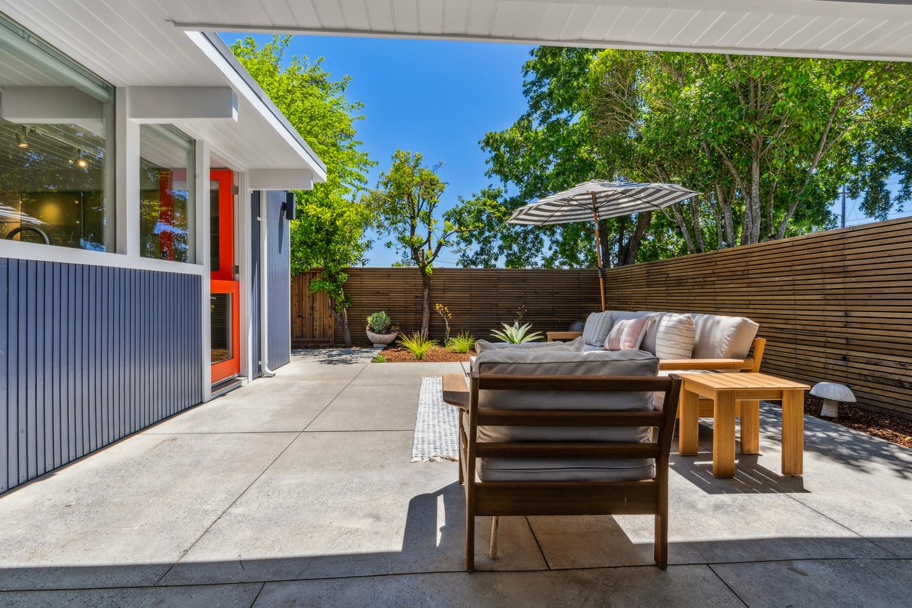 756 Del Ganado Rd